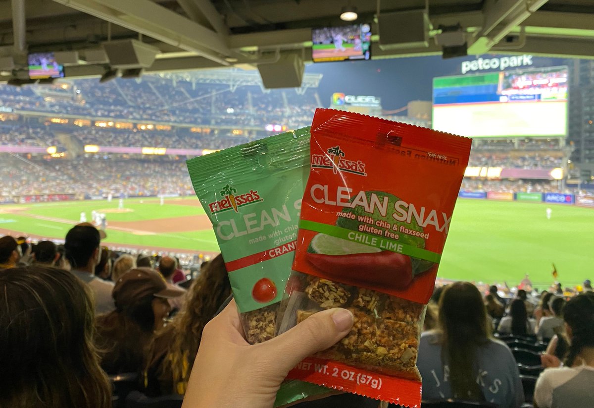 Mondays at @PetcoPark with #CleanSnax >>>>

Who's tuning into @Padres vs @Cubs tonight? Reply & let us know what you're snacking on while you watch!

#MelissasProduce #StadiumFood #HealthyOptions #ForTheFaithful