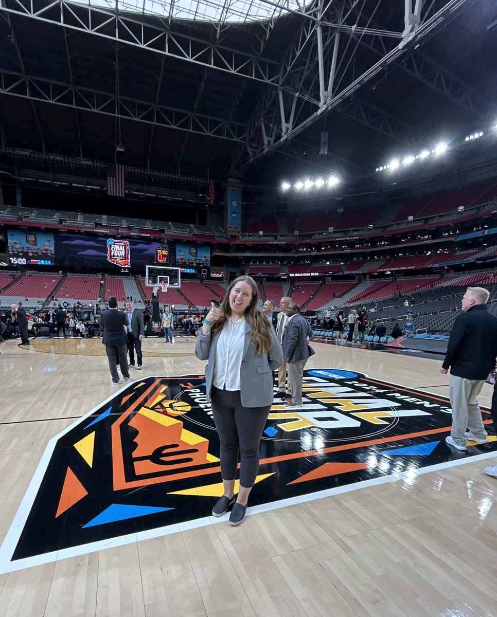 Big fan of working NCAA postseason events on back-to-back days 🫶

#NCAAGym ➡️ #MFinalFour