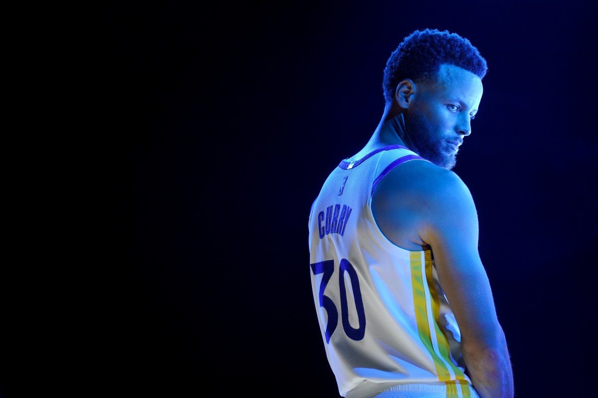 RidaKpea's tweet photo. Steph Curry over 35.5 PRA (1U)

**The Math**
- Point Guards with 30+ Usage  and 30+ mins  have cleared this line in 14/16 games this season
- Point Guards with 28+ Usage and 30+ mins have cleared this line in 19/23 games this season
- Every Point Guard with 29+ usage has shot over 38.5 % from the field vs the Lakers due to there abiltiy to contest shots poorly and there inconsistent guard play defense with no Vando
- Steph Curry has had 30+ usage vs the Lakers in 6 straight regular season games
- Steph has had 35+ PRA in 8 straight games vs the Lakers but hooked twice at 35 so 4/6 (42,41,56,35,46,35,37,41)
- Including the Playoffs, Steph has shot over 39% from the field vs the Lakers in 12 straight games
- Steph has had 20+ FGA in 6 straight regular season games vs Lakers but if you include the Playoffs, Steph has had 20+ FGA in 11/12 games vs the Lakers
- Lets add all the math with realistic numbers just incase things don't go perfect, If Steph shoots at least 18 FGA and shoots 38% from the field, he has covered this line in 33/38 games and 17/18 road games
- Steph when he shoots 19+ FGA and 39% from the field, he has covered this line in 28/29 games this season and now that were done talking math, lets talk logic

**Rida's Logic**
- The Lakers is a pretty bad defensive team when comes to pull up guards and shooters, its because Dlo and Austin reaves is pretty terrible going around screens and Dinwiddie is a worse defender then people give him credit for, Guard play is something we have targeted for the Lakers all season and its something that I have to do again in this matchup. These teams could potentially be playing each other next week and want to climb the standings so they don't have to be in the Play-In game, if the Lakers want a chance to climb the standings this is a must win game def with Lebron and AD missing so I expect the game to stay competitive and Curry thrives in competitive game, usually a sweat but when the 4th quarter comes, all these defensive schemes won't mean shit because he finds ways to take over + this game has overtime potential because Lebron vs Curry seems to always goes to Overtime.

#Prizepicks #DFS #NBA