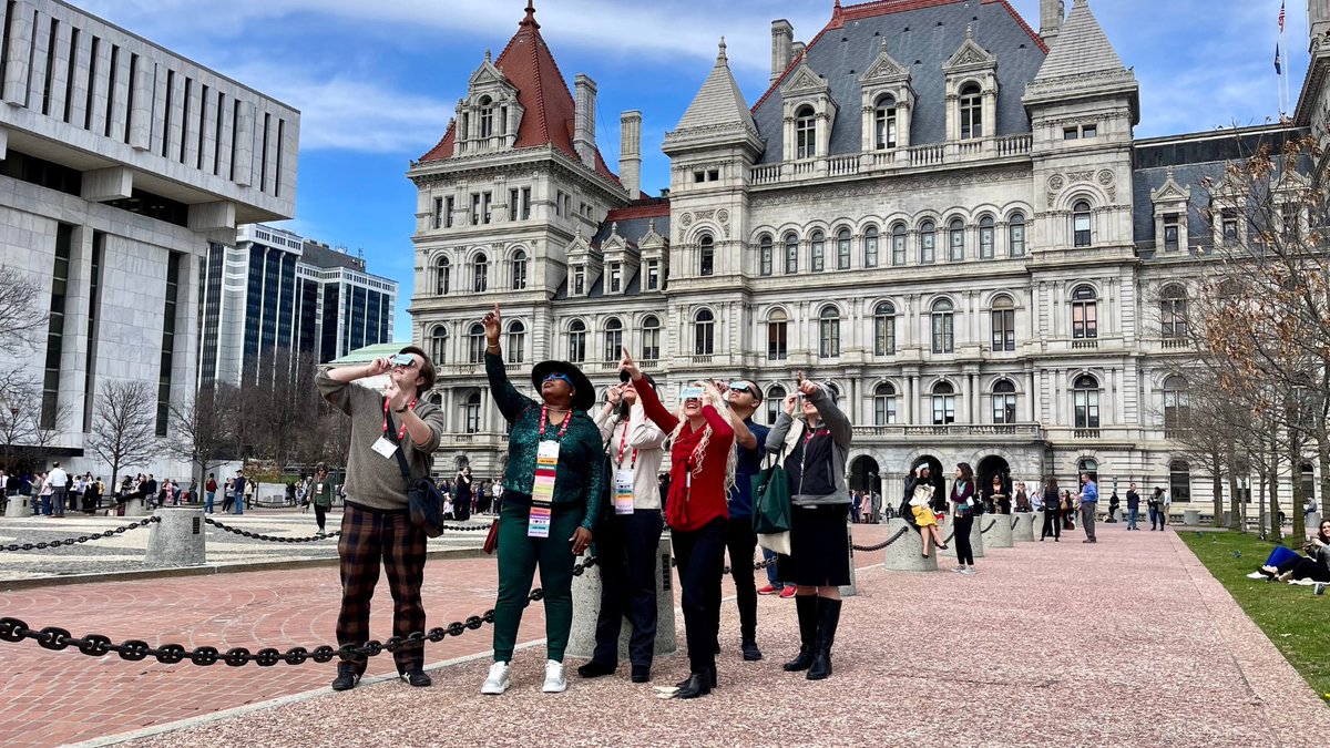 Don’t throw shade, find it #AtThePlaza! 😎 Thank you, #Albany sky-gazers, for #solar-brating with us today!📍🕶️