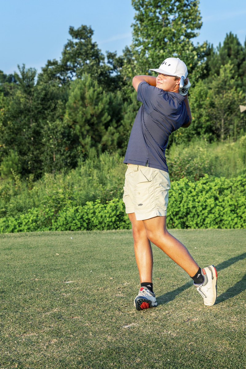 + 2 today @ Cherokee Ridge, with 3 birdies. 74….Great Day! ⛳️ 🐾 <a href="/drew_clark23/">Drew Clark</a> <a href="/chrismclarkatc/">Chris Clark</a>