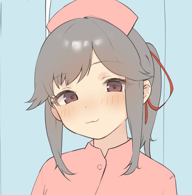 顔から塗るとテンションあがるので
かわいくなるのでなぜならば 