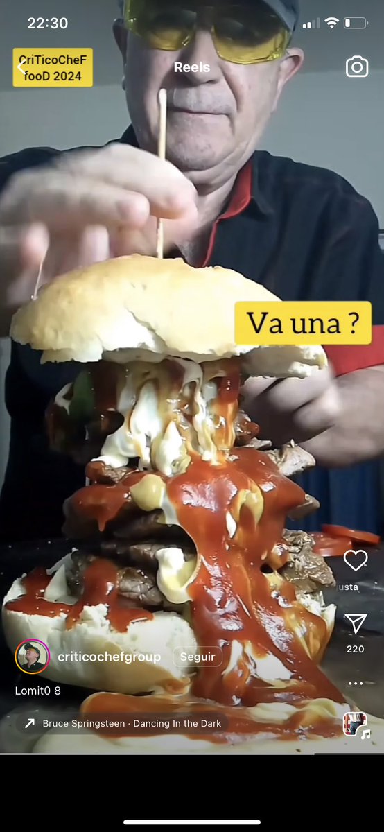 no les pasa que se cruzan con este en ig y quieren comentarle cosas y el loco no tiene los comentarios activados y AAAAAA VUELO DE BRONCA