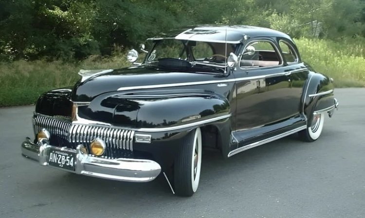 ‘42 DeSoto Deluxe