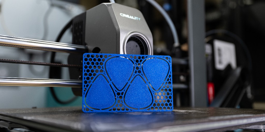 Whether you're playing guitar or trying to find the right screw, these wallet size 3D prints are a must have! Learn more from Micro Center News: micro.center/pj2u