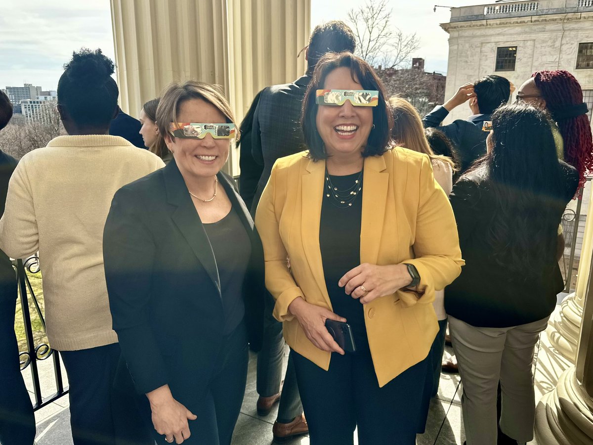 We might not have been in the path of totality, but we had a pretty stellar view of #Eclipse2024 🌖 Hope everyone enjoyed it as much as me and @MassLtGov!