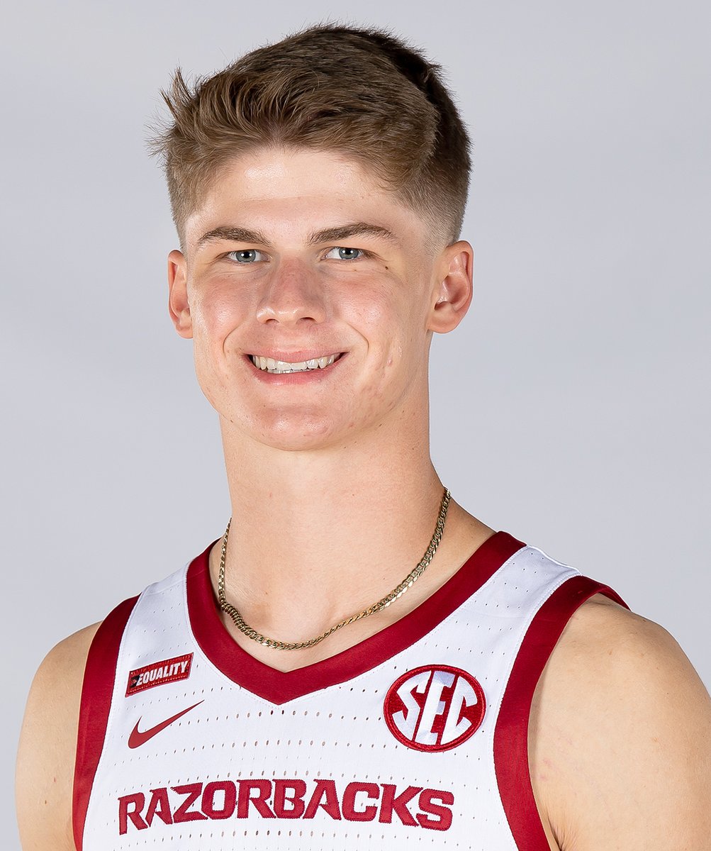 Woodland Basketball (@woodlandboysbb) on Twitter photo The don't exactly call us the "big blue nation", but of the two in the <a href="/RazorbackMBB/">Arkansas Razorbacks Men’s Basketball 🐗</a> lockeroom, they both wore blue for the Cowboys!! #goblue #wjhs The don't exactly call us the "big blue nation", but of the two in the <a href="/RazorbackMBB/">Arkansas Razorbacks Men’s Basketball 🐗</a> lockeroom, they both wore blue for the Cowboys!! #goblue #wjhs