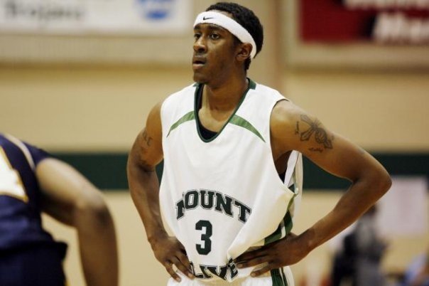 Happy Birthday to Brewster Academy alum, Kendrick Easley! Easley was a 3-time All American at Mount Olive (D2) where he holds school records for career points (2,261), points in a season (684), points in a game (44), three-pointers made in a season (106) and a career (331).