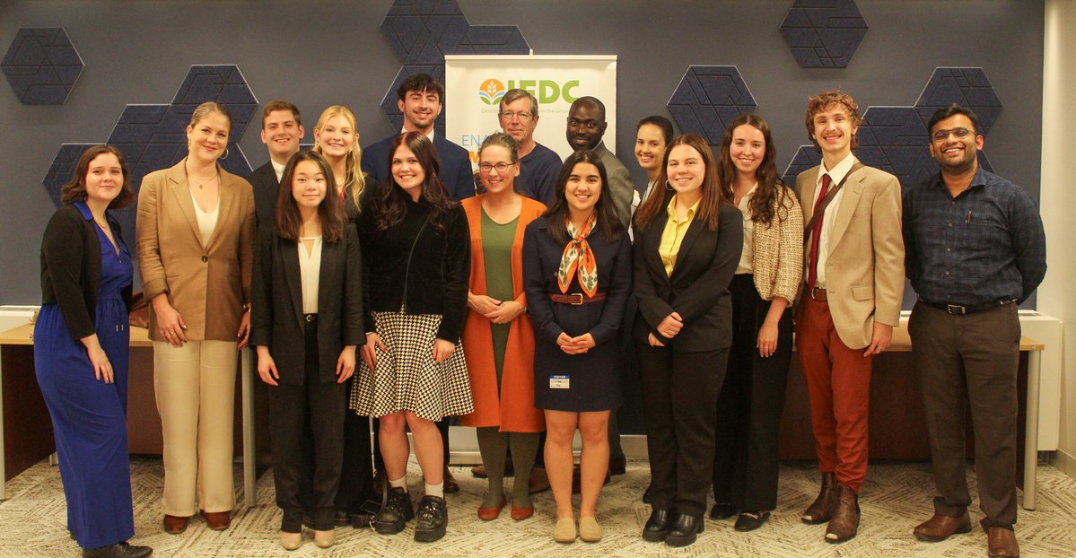 Last week, our 2024 Global Student Leaders met in D.C. for sessions with @USDAForeignAg, @IFDCGlobal, @StateDept, @Bayer, and @FAO. Fellows discussed their research for SDGs 2, 3, & 13, and learned about ongoing efforts to achieve them. #SDGs #agriculturaldevelopment #CALSGlobal