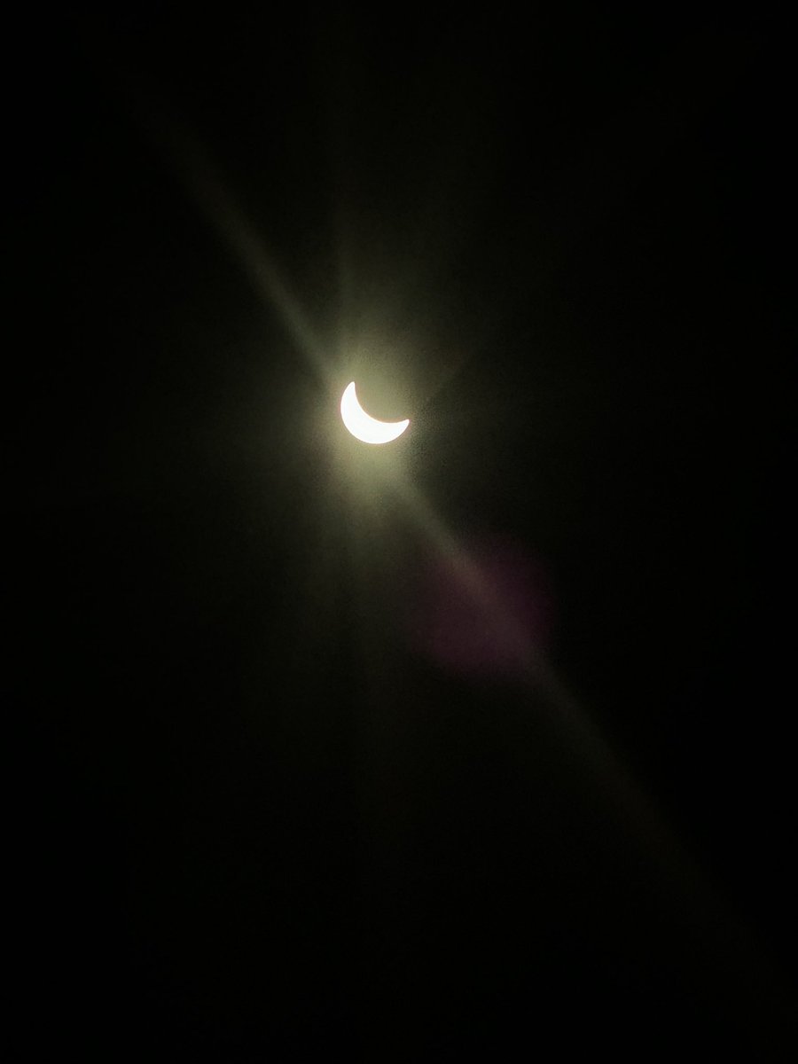 Divinity ☀️🌕 Life list accomplished!! Able to get an eclipse picture in Mexico!!! I am humbled and in awe!!! #ForYouDaddy