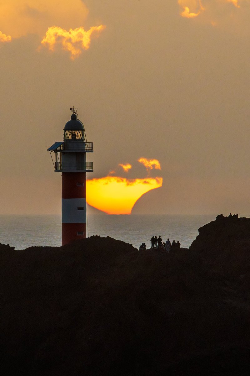 Eclipse parcial desde la isla de Tenerife ☀️ 🌑