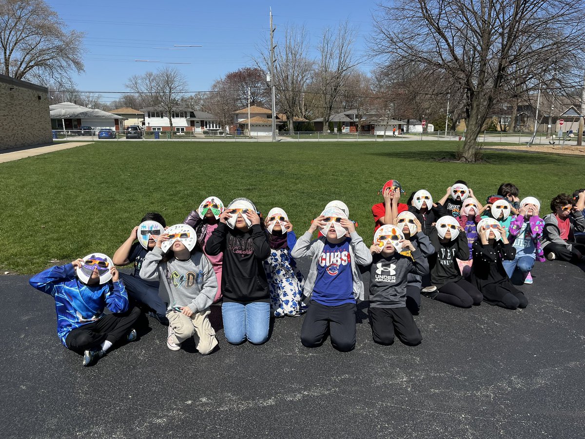 Colleen Uzandenis tweet media