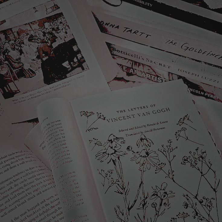 ⠀         

                                  Elizabeth Hughes as Anne Hataway est réservée . 

⠀⠀