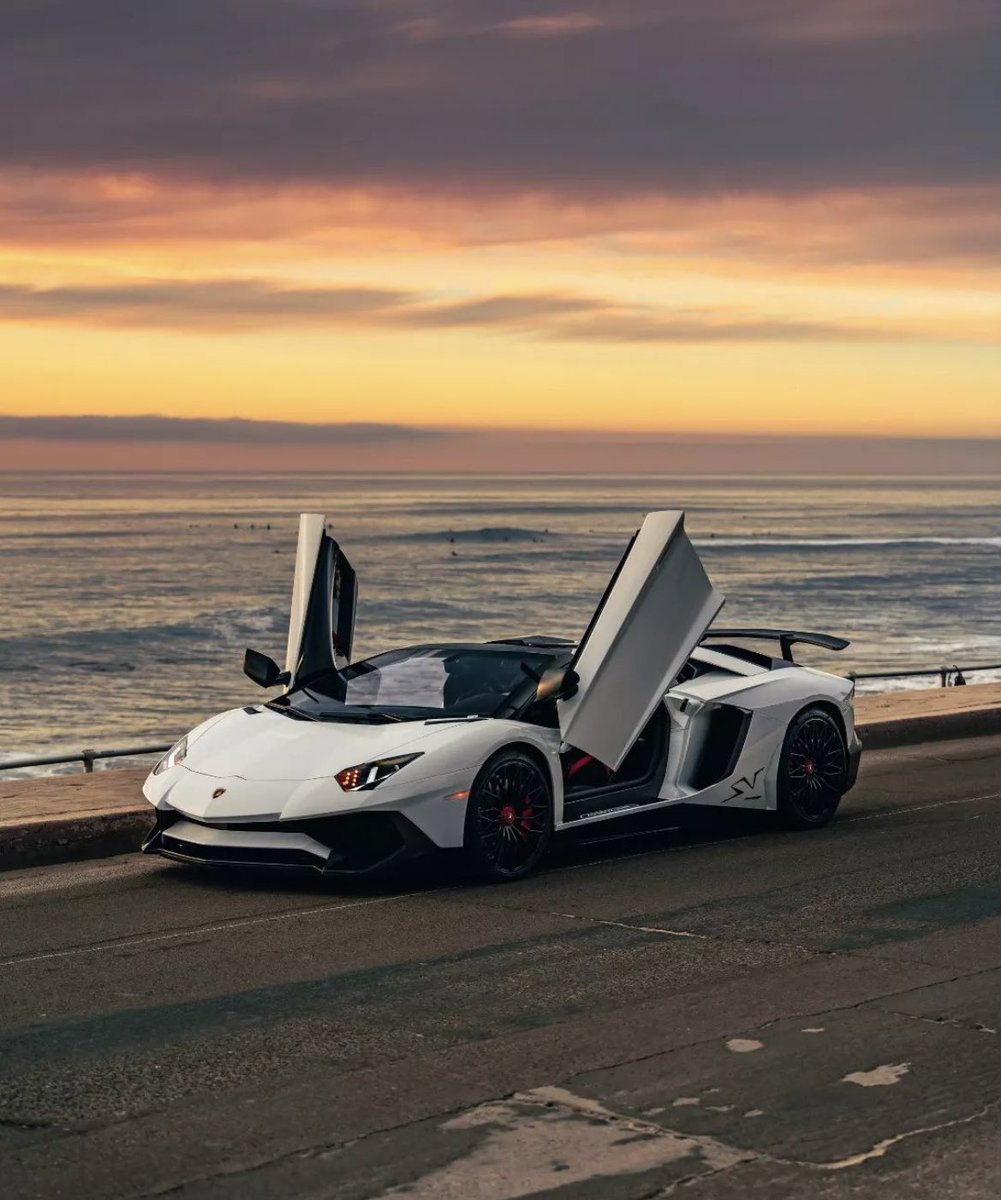 Lamborghini Aventador SV Roadster ☀️