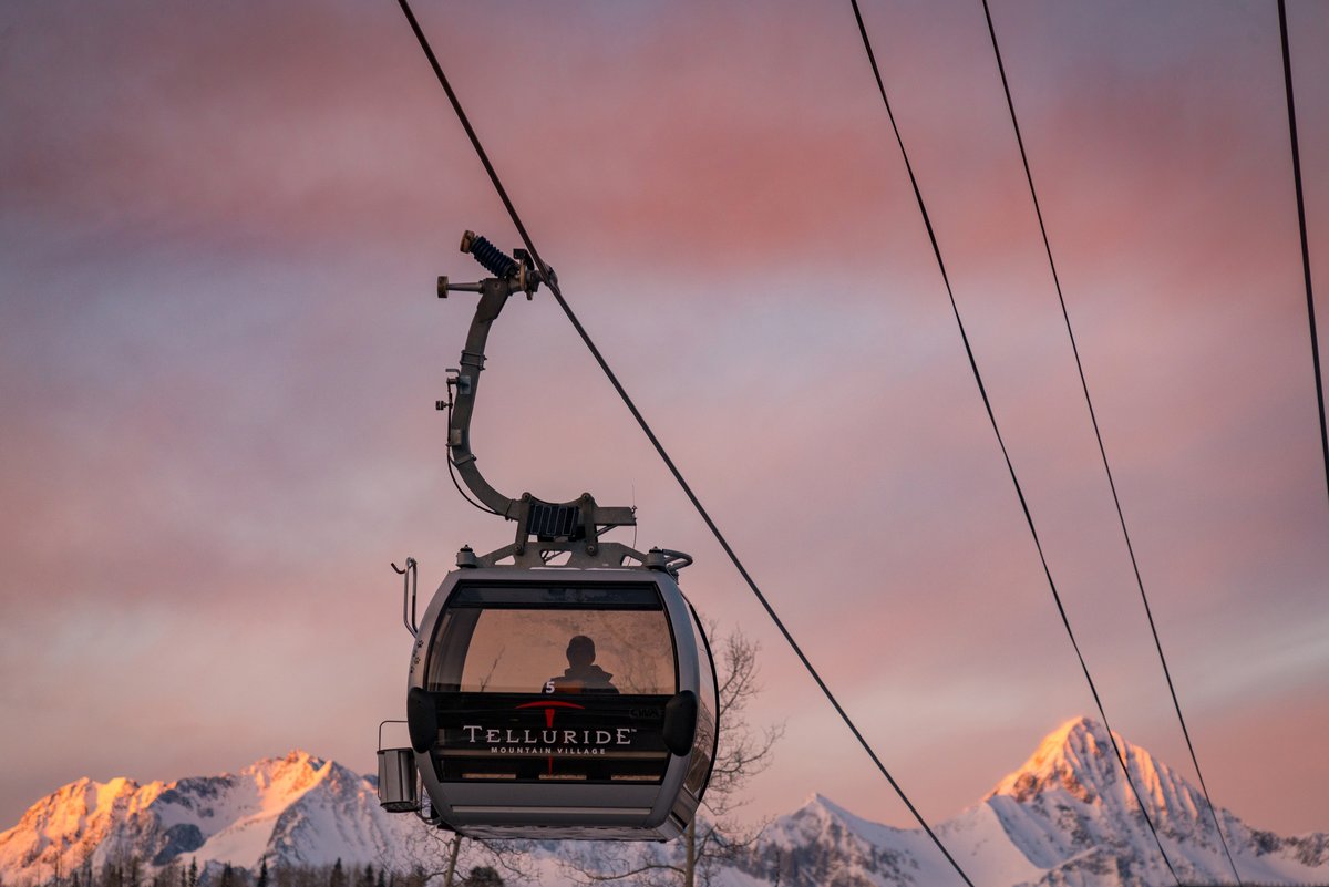 No eclipse post for us today... It's been cloudy and snowy! This is your reminder that the gondola is officially closed for the off-season and will return on May 23 for summer. Click here for more information about the gondola: bit.ly/3J78XUl 📸: @ryanbonneau