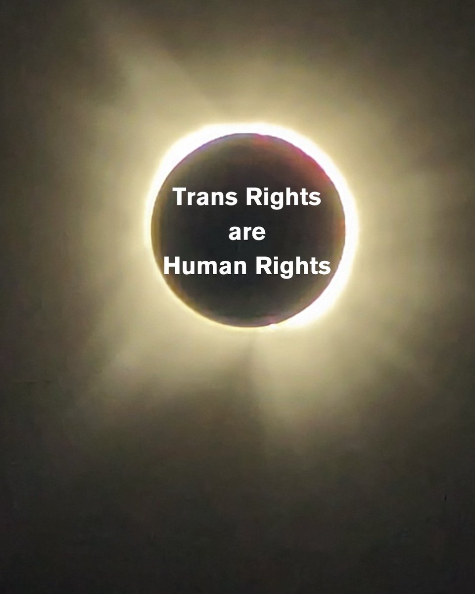 HRC's tweet photo. Did you see that cool thing in the sky today? https://t.co/Iw1OmTlv0x