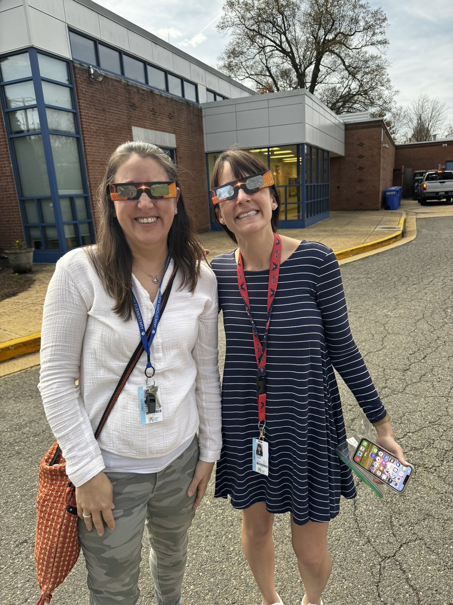 Monica Roache (@monicaroache) on Twitter photo Had a wonderful afternoon experiencing the Solar Eclipse with my students. They squealed wih joy everytime it got darker or brighter. What a dynamic interactive science experiment! Thanks Ms. Sharwarko for the lessons & <a href="/JamestownAPS/">Jamestown Elementary</a> PTA, @APSscience, & <a href="/APSVirginia/">Arlington Public Schools</a> for glasses. Had a wonderful afternoon experiencing the Solar Eclipse with my students. They squealed wih joy everytime it got darker or brighter. What a dynamic interactive science experiment! Thanks Ms. Sharwarko for the lessons & <a href="/JamestownAPS/">Jamestown Elementary</a> PTA, @APSscience, & <a href="/APSVirginia/">Arlington Public Schools</a> for glasses.