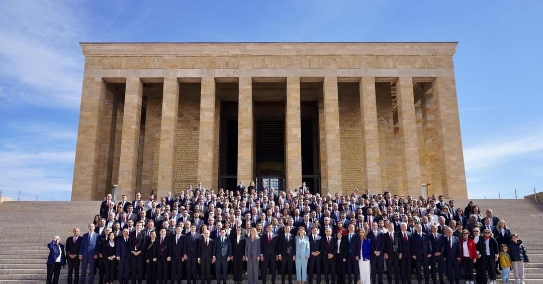 Takmış koluna İstanbul halkını kabineyi orta yerinden çatlatıyor..!❤️🇹🇷👏👏