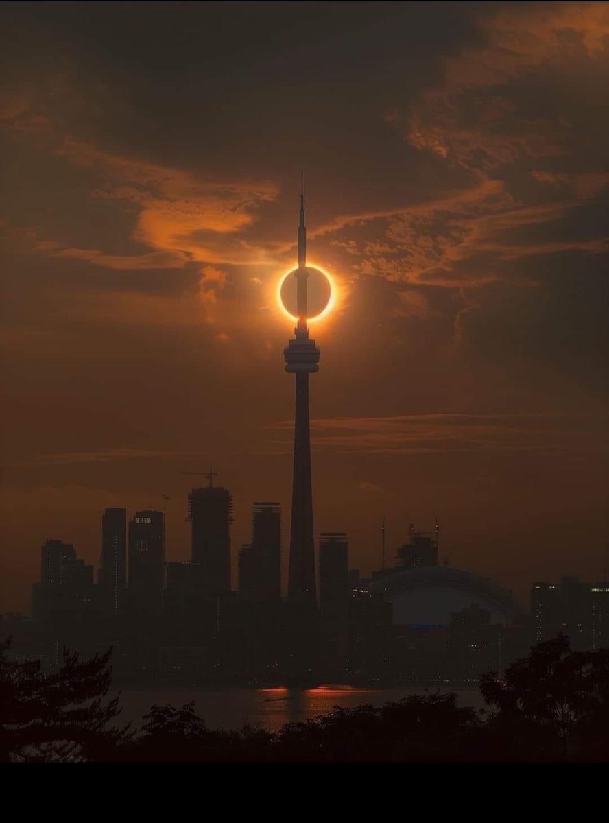 #SolarEclipse2024 from Canada. 

📷 Abel Muciño