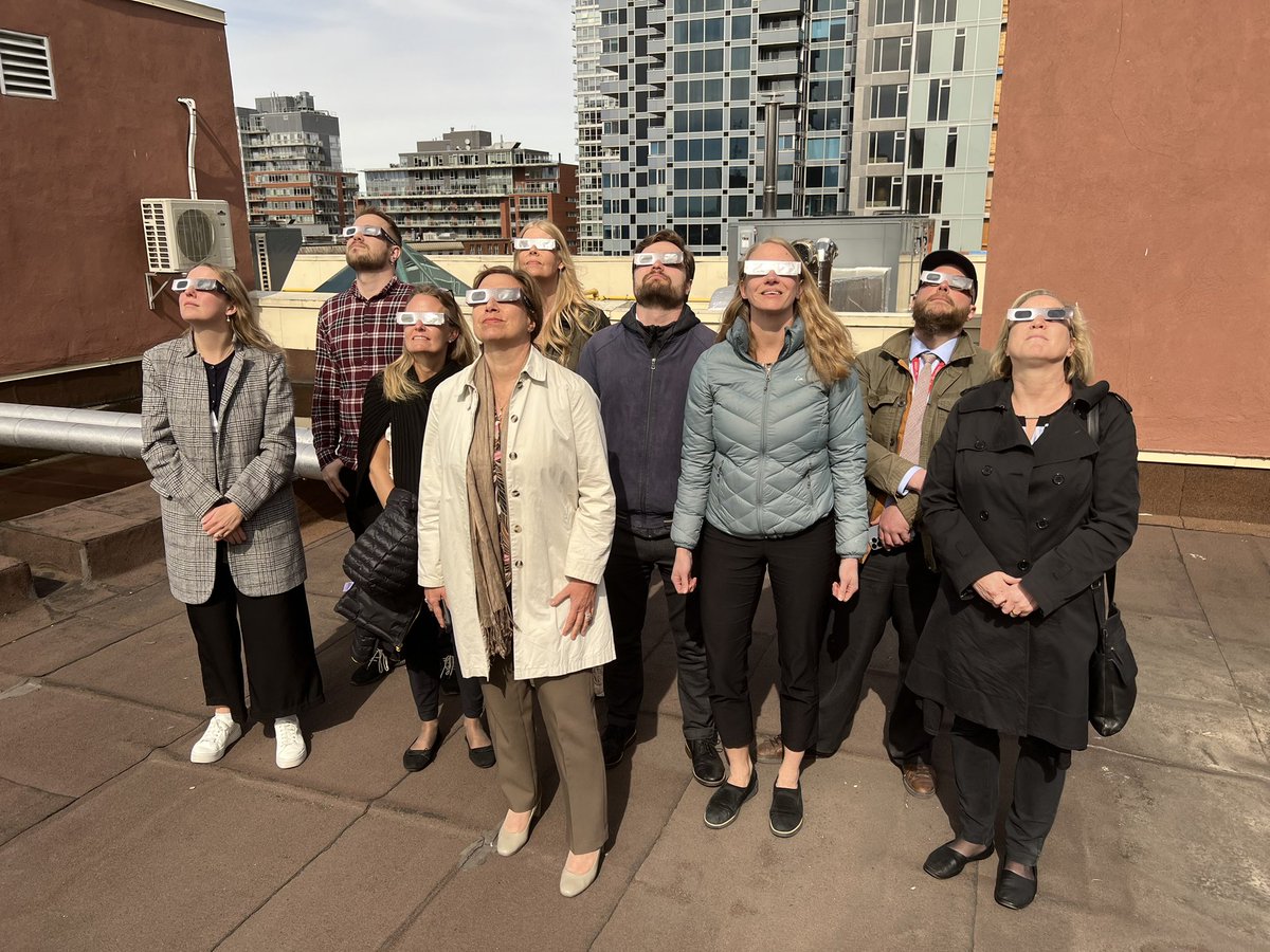 The #SolarEclipse2024 in Ottawa today! The sun was 99 percent covered for almost three minutes. 😎 In Canada 🇨🇦 the solar eclipse stretched from Newfoundland to Québec and Ontario.