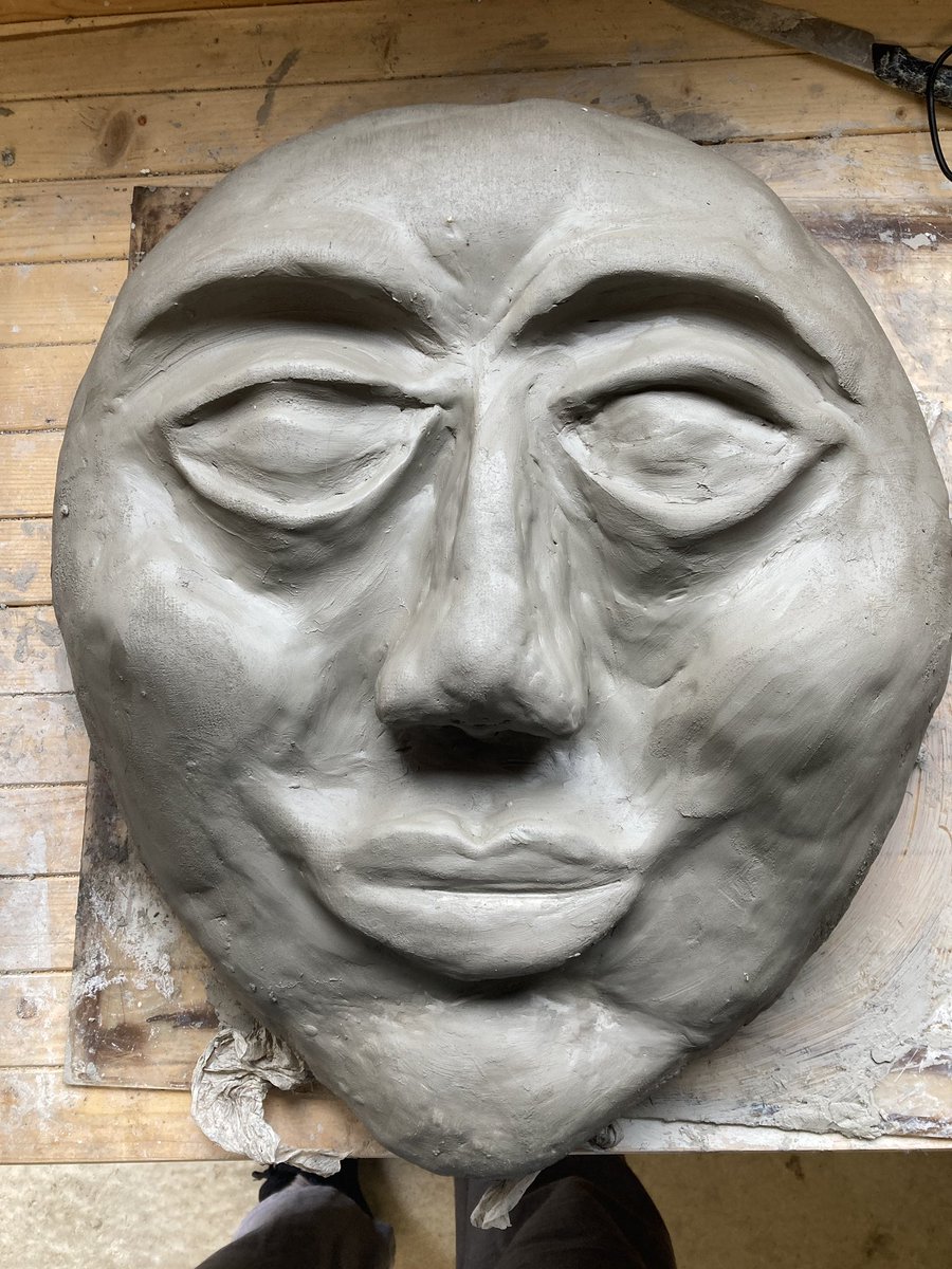 New head on the block. Work in progress #puppetry #giantpuppets