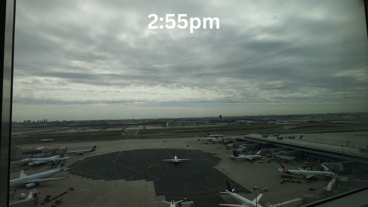 Toronto Pearson tweet media