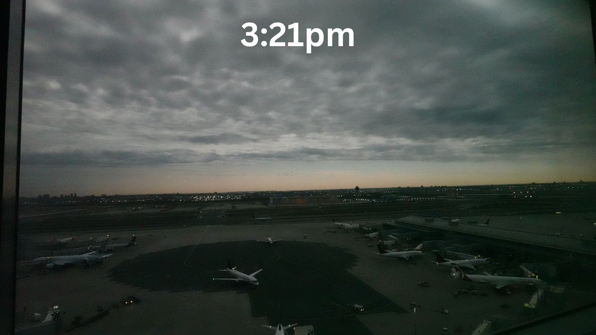 Toronto Pearson tweet media