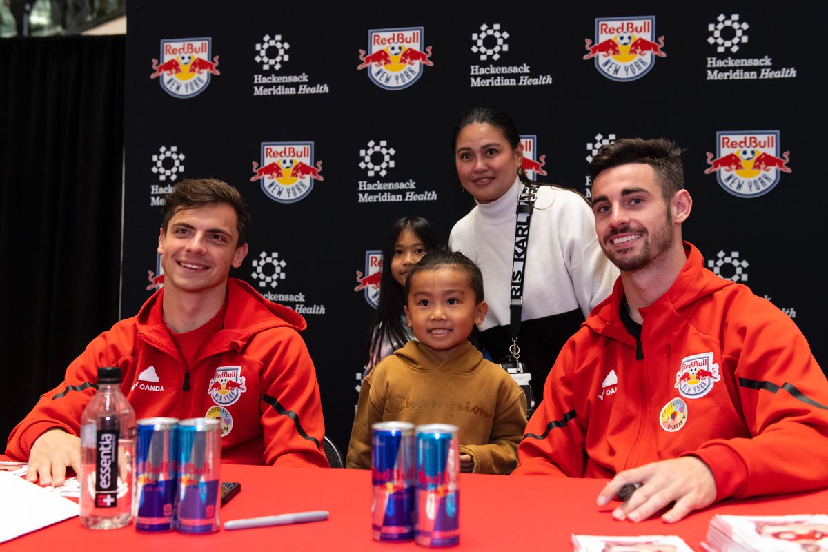 Looking back at our event last week at @AmericanDream with @HMHNewJersey 📸 See more from our boys as we celebrate Autism Acceptance night at RBA on Saturday 🎟️: win.gs/3vLfu3S