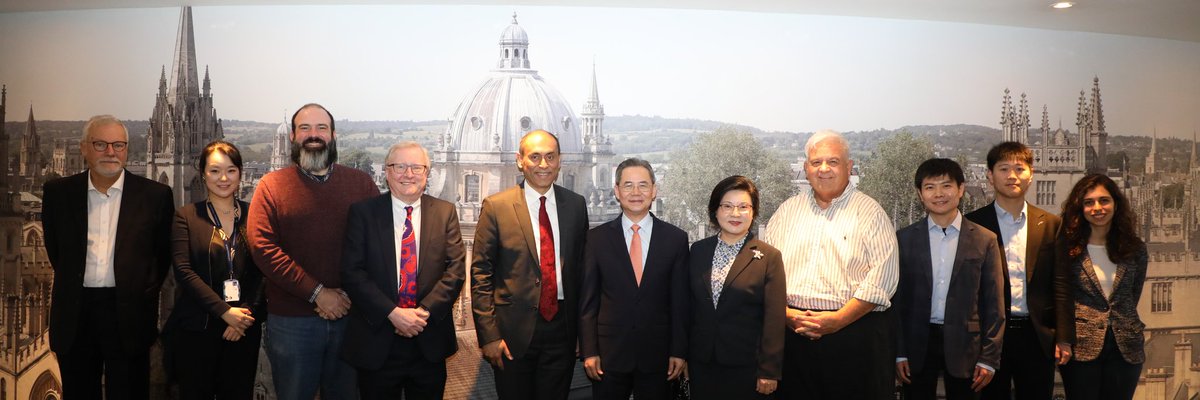 Delighted to visit Saïd Business School of Oxford @OxfordSBS. I had a good discussion with Dean Prof Soumitra Dutta and his team on the great potentials for collaboration with China.