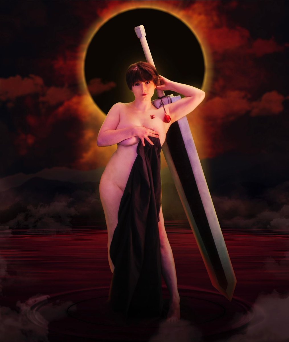 Cosplay Deviants tweet media