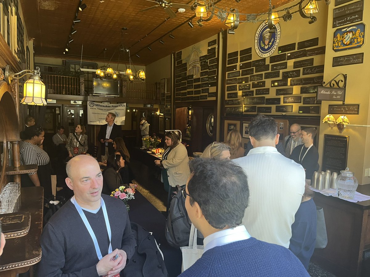 More than 300 media members in @cityofmilwaukee today for #RNC walkthrough. @MKEPressClub excited to welcome them to the Newsroom Pub!