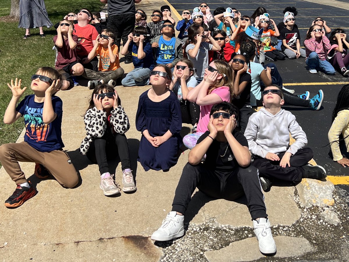 Happy Solar Eclipse Day! 🌚☀️🕶️ #GreatHappensHere #Engage142 #EclipseSolar2024