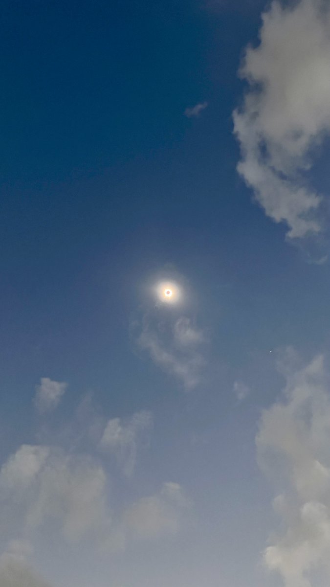 What an incredible day! 🌟 Thanks to all for joining us to make this a safe and unforgettable event in Dallas. Share your favorite eclipse snapshots with us by tagging us. 📸Can’t wait to see your view! See you again in 2317! 🌒 #Eclipse2024 #SolarEclipse