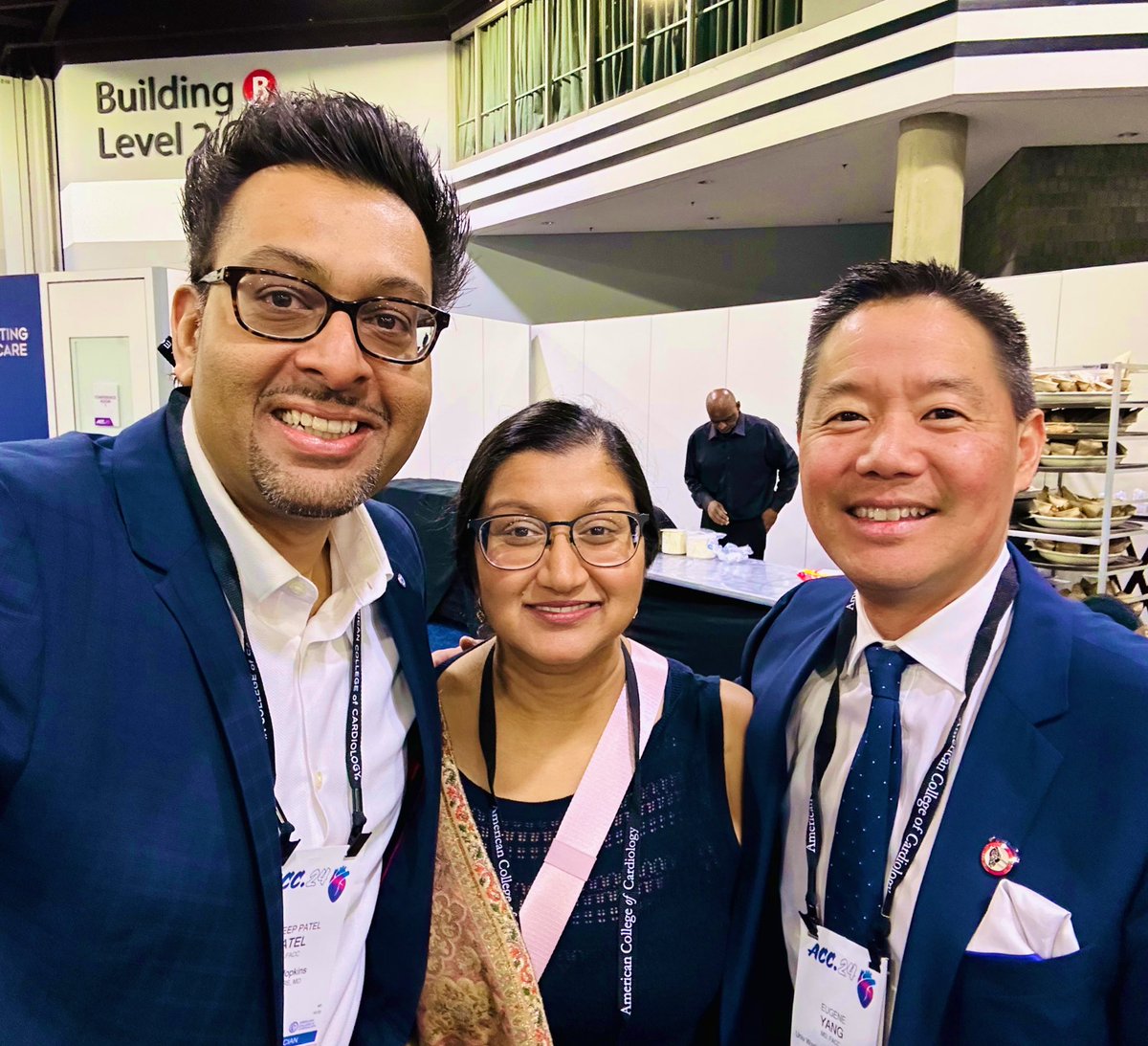 .#ACC24 - Nice to see old/beloved friends and make new connections! @medmanny @GarimaVSharmaMD @DrEugeneYang @EugeniaGianos @AAgarwalaMD @ACCmediacenter