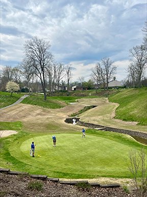 2024 WV Golf Association tournament opens at Guyan with 4-way tie wvga.org/2024-wv-golf-a… 

#wvga1913
#guyangolfandcountryclub