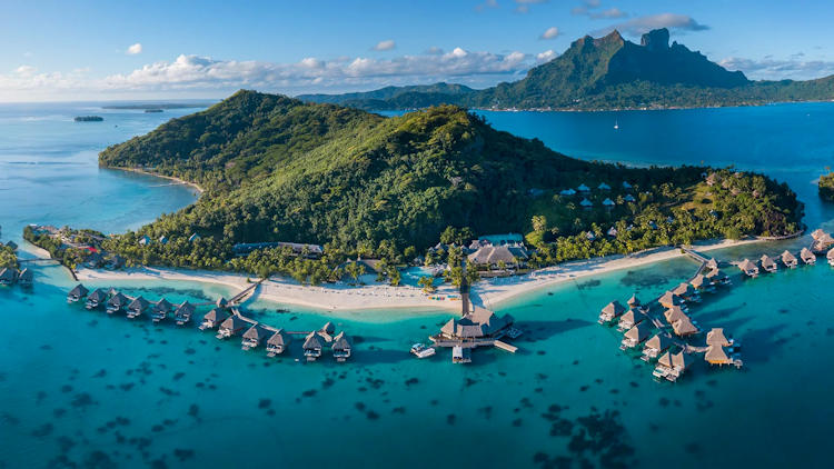 Conrad Bora Bora Nui Offers The Ultimate Girls Trip Getaway luxurytravelmagazine.com/news-articles/…