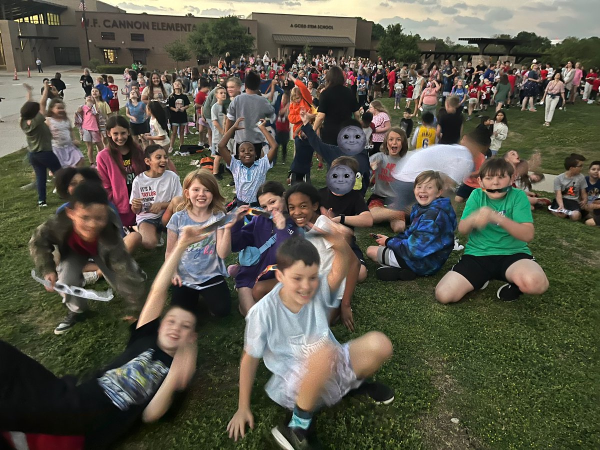 Lelia Lyman tweet media