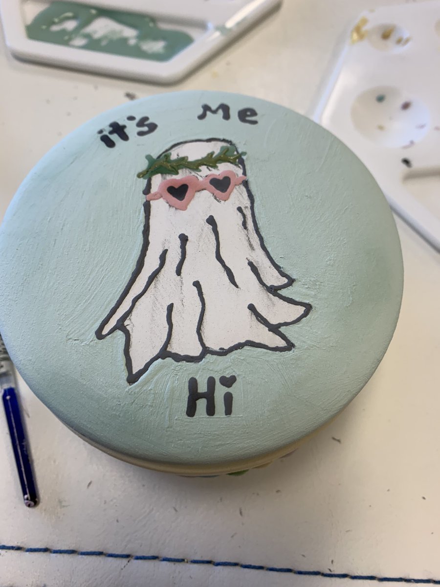 Went and painted pottery today! @taylornation13 #paintedpottery #itsmehi #antihero