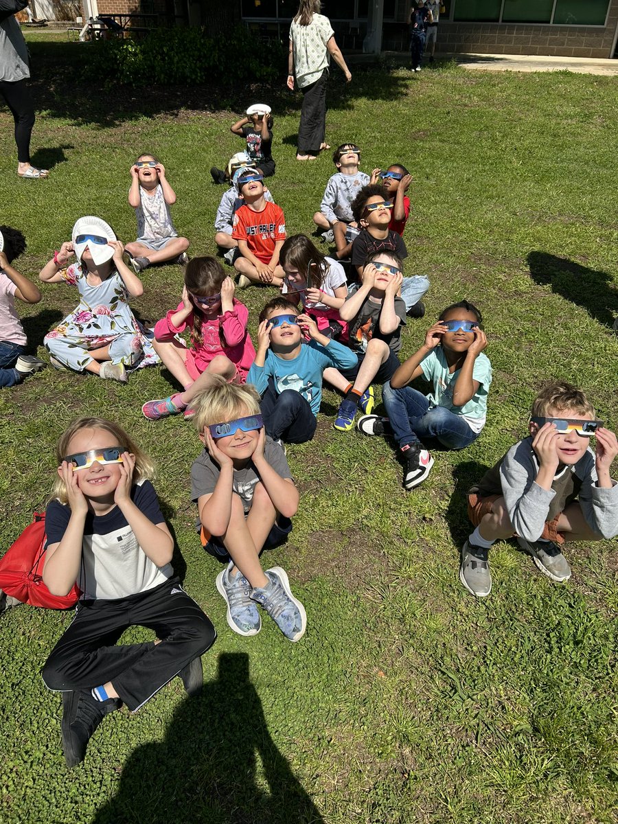 Brittany Embler (@brittanyembler) on Twitter photo We had so much fun learning about the solar eclipse! We read informational texts about it, we made some activities to help us visualize it, made a headband & had special snacks! <a href="/oakgrovees/">oakgrovees</a> <a href="/bevbOtterP/">Beverly Benton</a> <a href="/JoTOtterap/">Jo Tysor</a> Thanks to our our amazing PTA for the glasses! <a href="/PTAOakGrove/">Oak Grove PTA</a> We had so much fun learning about the solar eclipse! We read informational texts about it, we made some activities to help us visualize it, made a headband & had special snacks! <a href="/oakgrovees/">oakgrovees</a> <a href="/bevbOtterP/">Beverly Benton</a> <a href="/JoTOtterap/">Jo Tysor</a> Thanks to our our amazing PTA for the glasses! <a href="/PTAOakGrove/">Oak Grove PTA</a>