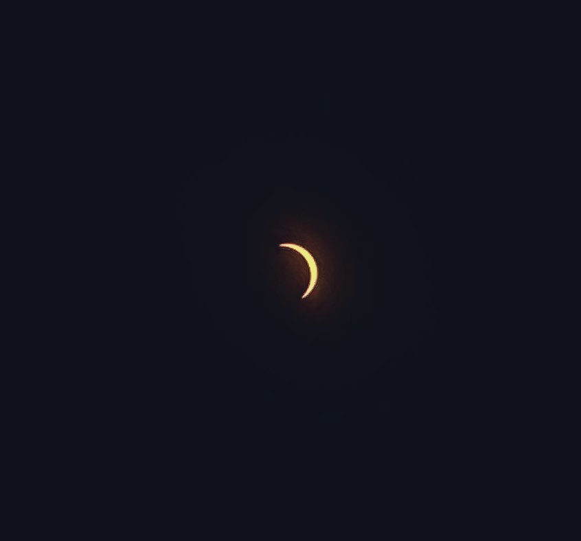 ArtOfTed's tweet photo. Today’s #eclipse from Wisconsin. https://t.co/PV7uaXT1DQ