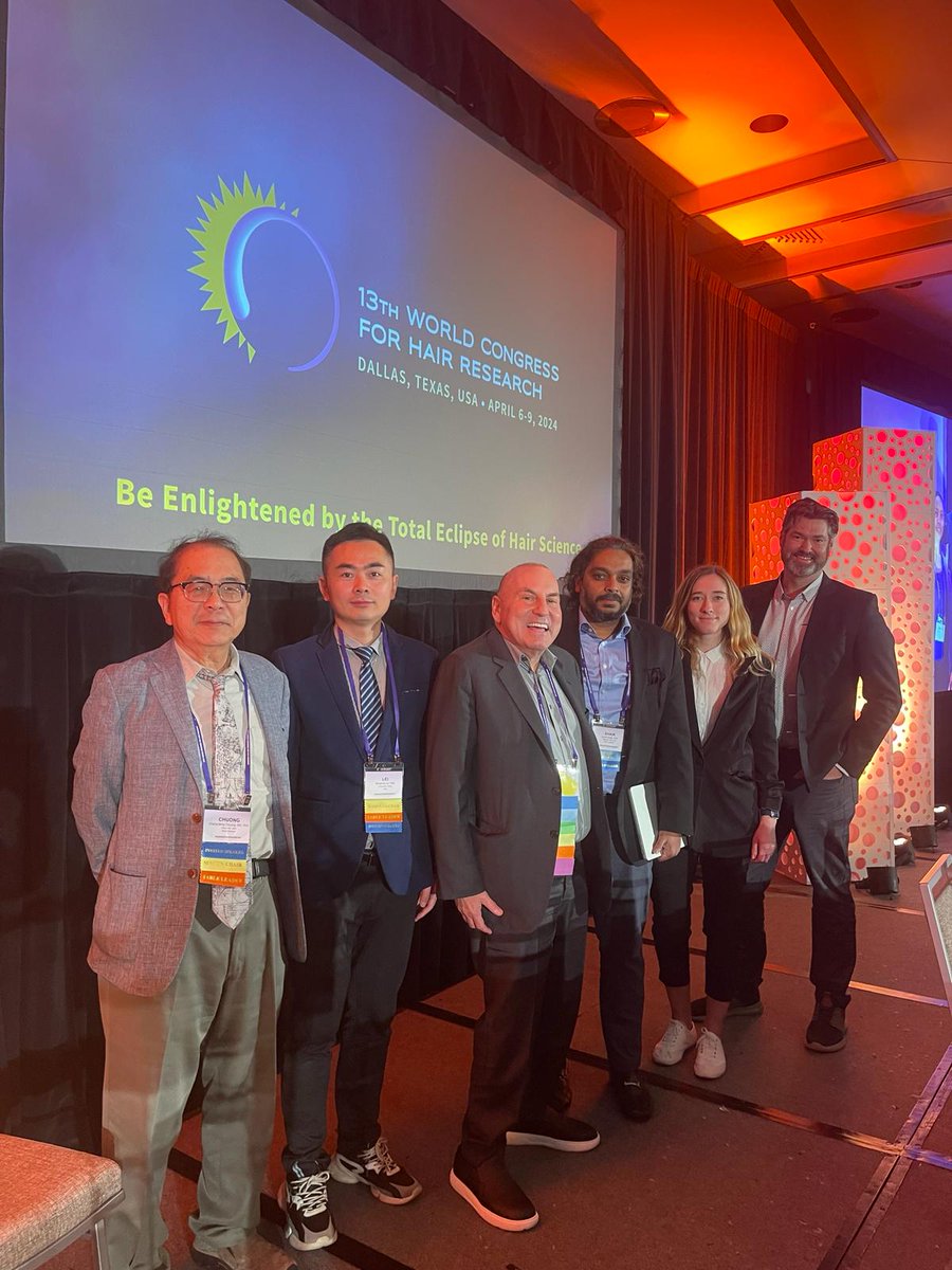 The regenerative session in Dermatology bought together leading experts to explore innovative approaches to skin regeneración. Highlights included PRP, exosomes, and stem cell banking.

#WCHR2024