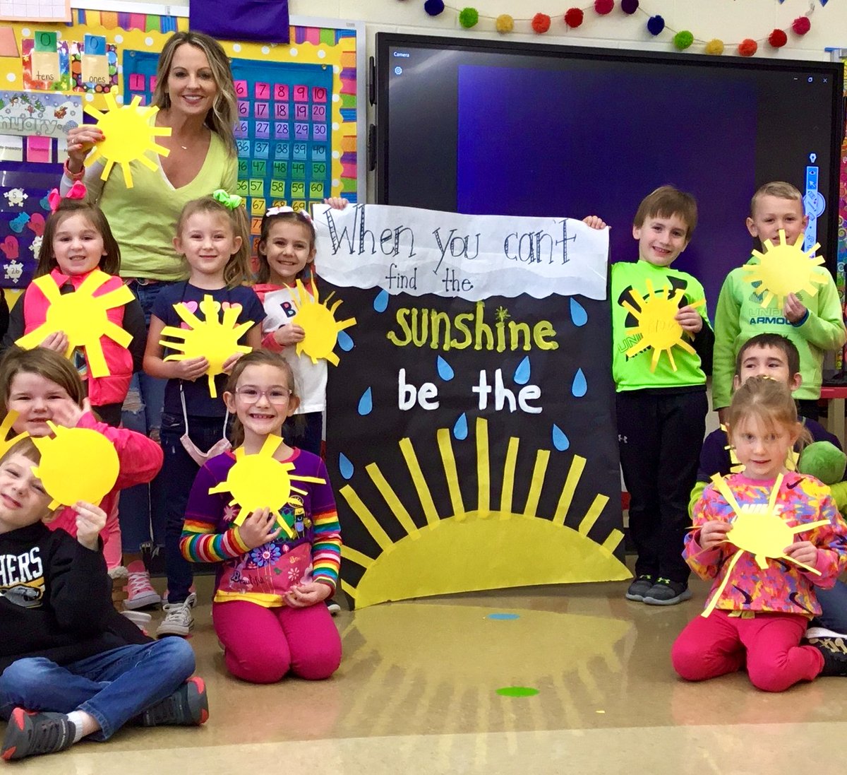 'When you can't find the sunshine, be the sun!' Happy Solar Eclipse! May you always shine bright! 🌞 Thank you Miami Trace Elementary in Washington Court House, OH for this happy photo taken during The Great Kindness Challenge. #KidsforPeace #greakindnesschallenge #solareclipse