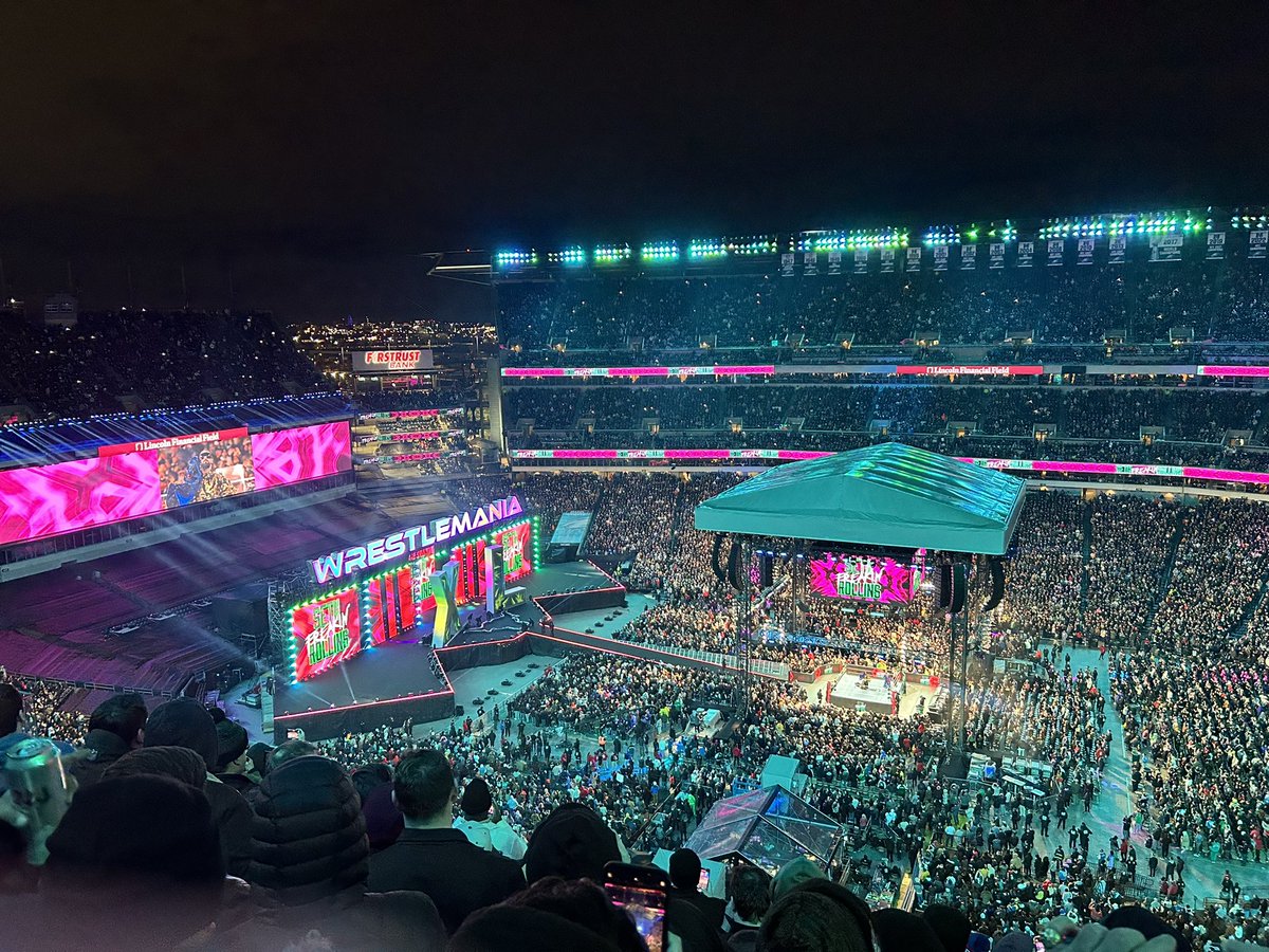 DPanepresso's tweet photo. Wrestlemania 40 in Philadelphia was incredible. #WWE #WrestleMania https://t.co/KaGYX3Z30c