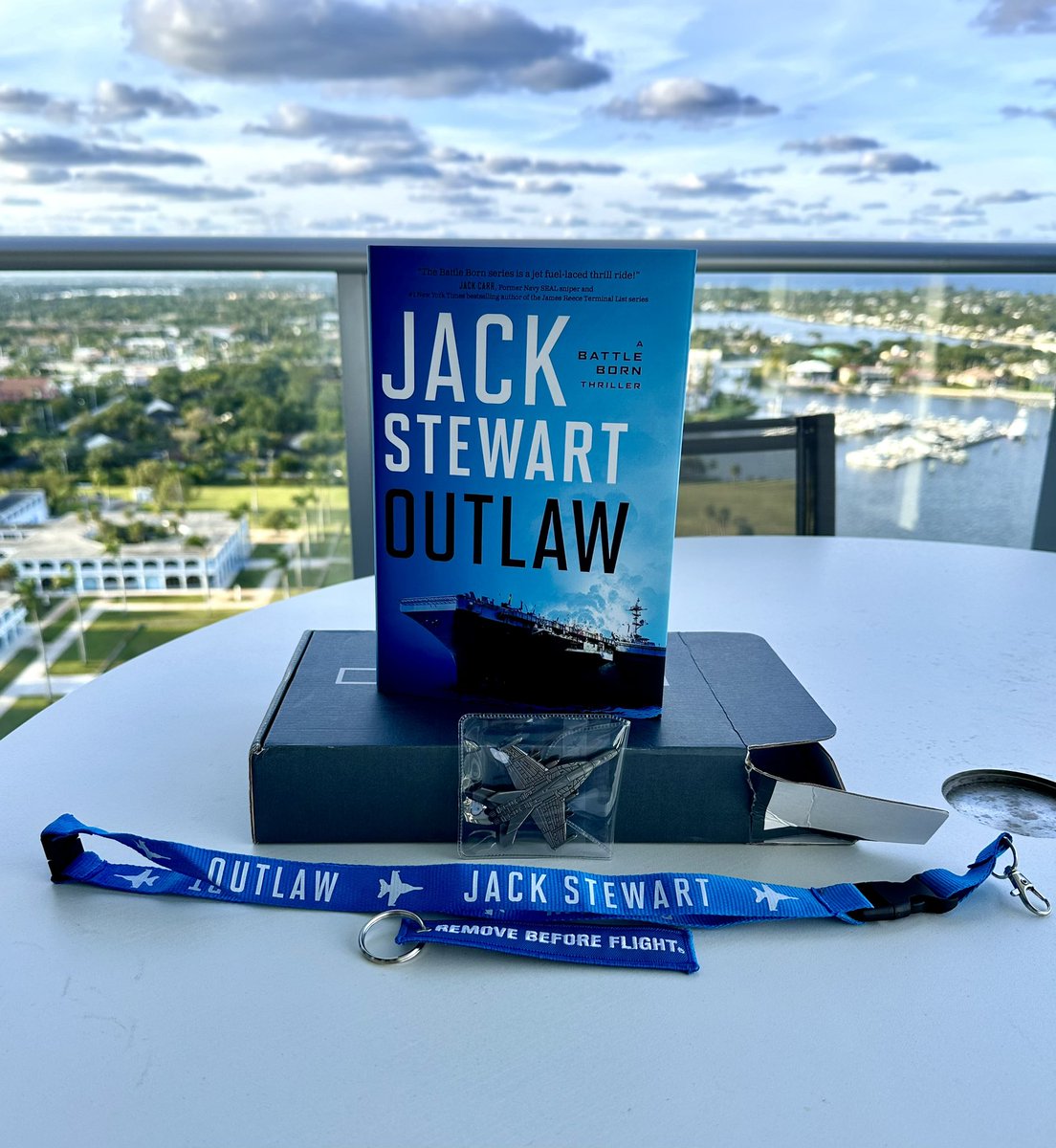 With @JackStewartBook #UnknownRider trending on Amazon it’s great to come back from travel to find this gem in the mailbox. Can’t wait to dive into @SouthwestAir @USNavy plane driver’s latest #Outlaw