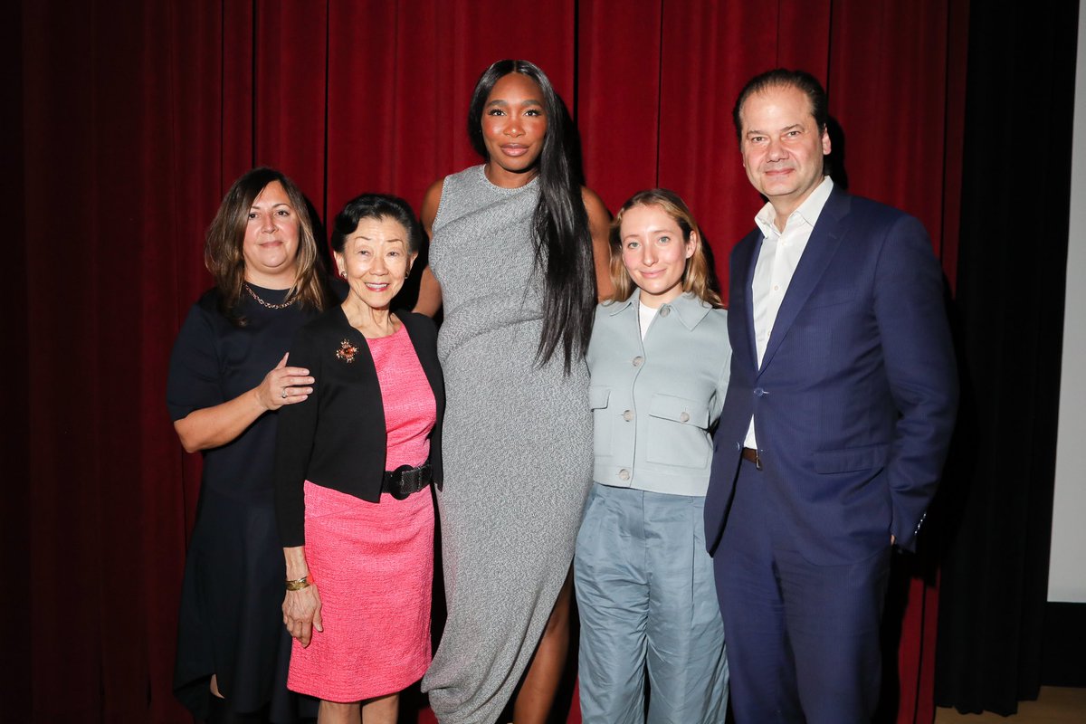 An evening at the Met…as an art lover and collector, it was such a pleasure to be a panelist, along with Sophia Cohen and moderator Jane Panetta, for @metmuseum’s Women and the Critical Eye series.