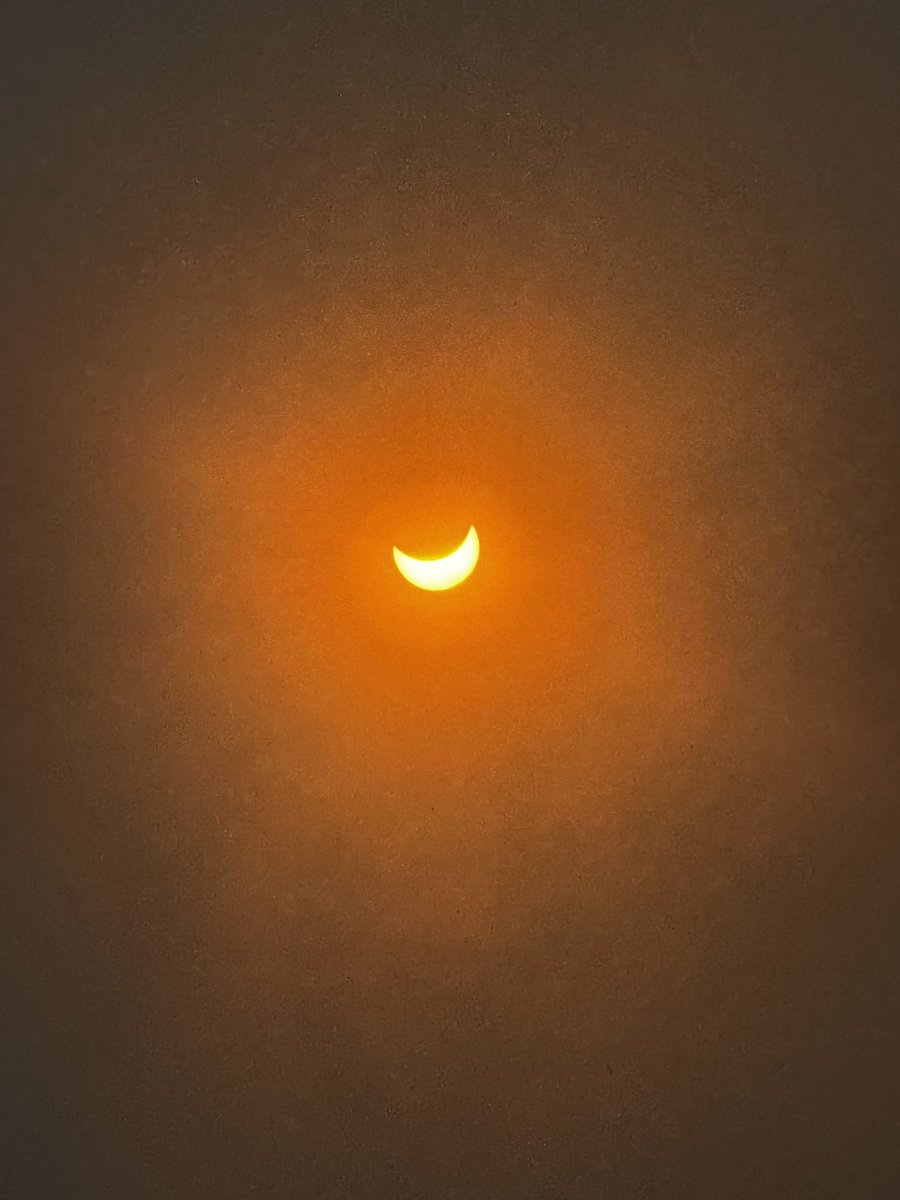 We experienced the Solar Eclipse @BlackES_AISD! The students were so excited! Thanks Ms. Ruiz for getting a good pic of the eclipse. @nparedes2000 @LLe_Sci