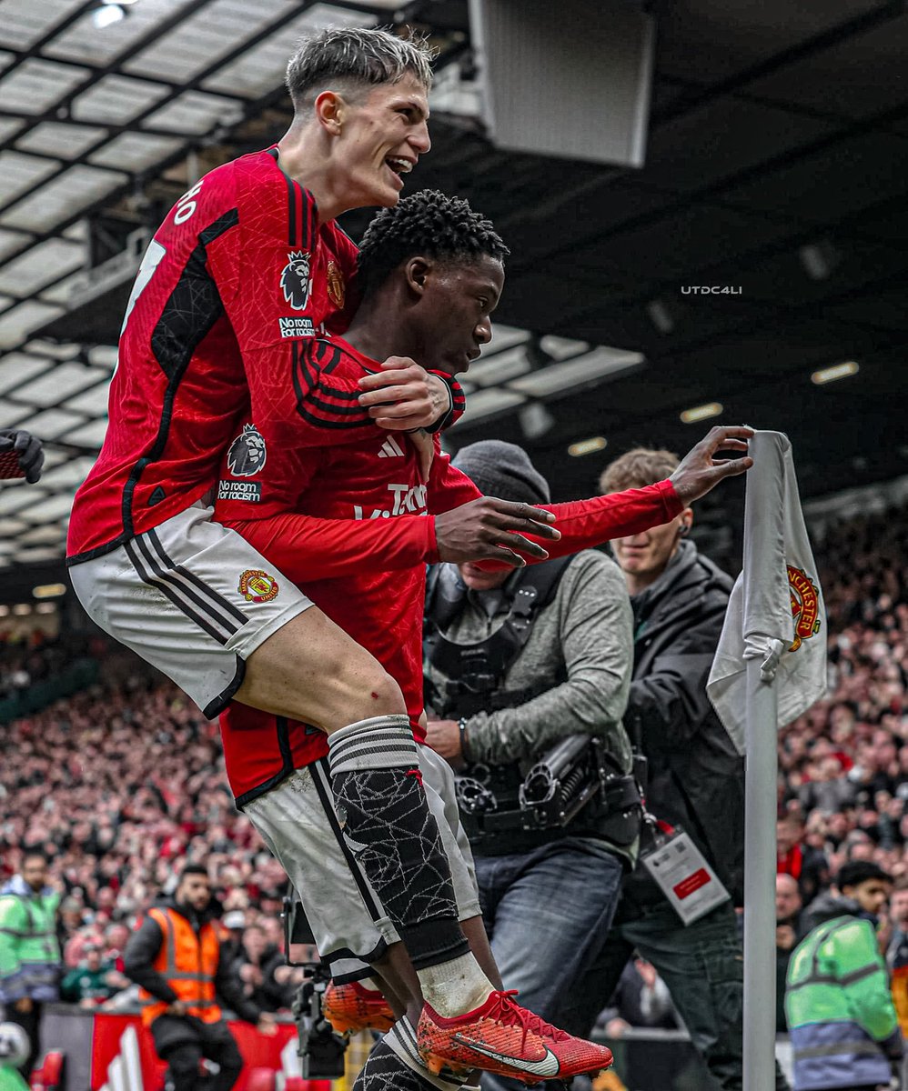 Mins play by teenagers in Premier League this season:
1.  Man Utd: 3589
2. Brighton: 3301
3. Burnley: 2422
4. Newcastle: 1538

Chelsea (276), Arsenal (13), Man City (696) Liverpool (108)

But Klopps kids and all that Jazz 🥴🥴🥴🤣🤣🤣

#GlazersOut