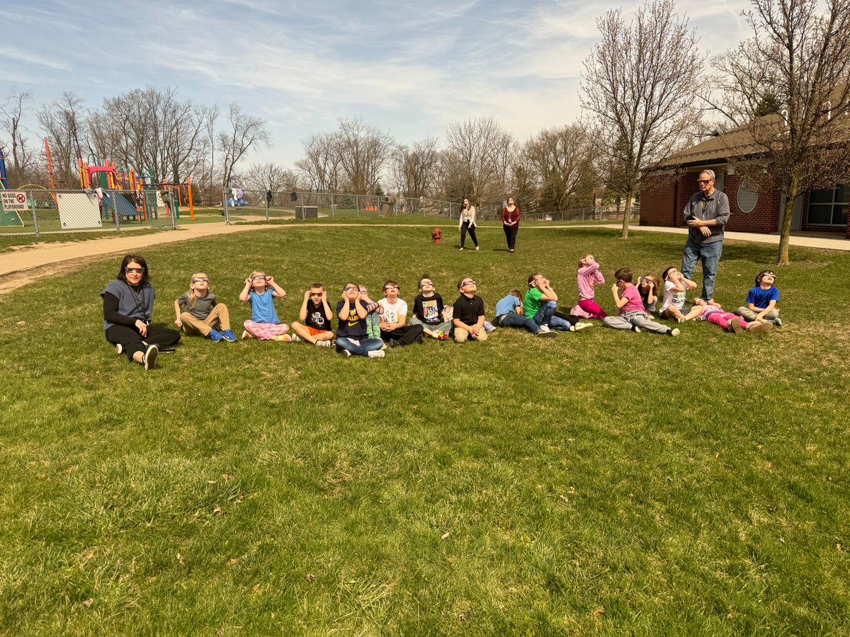 Kenyatta2Hughes's tweet image. What a cool experience!!!!! #PRpride #SAScompass