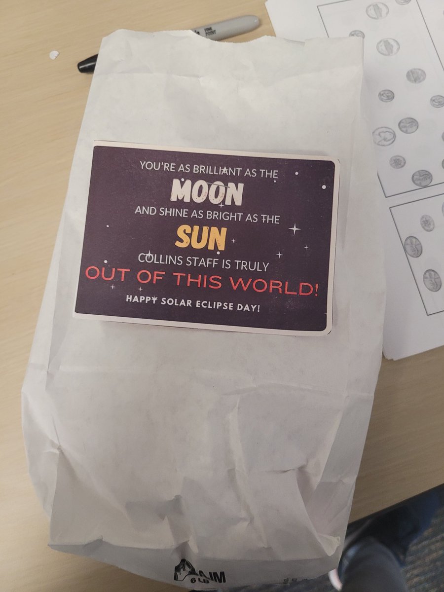 Shoutout to our campus for these delightful Eclipse day treats.  It was out of this world 🌎🤔😊😎 🌞 🌙 🌚 #Eclipse2024 #SnackBag @AliefISD @ExplorersCol @AliefLearns