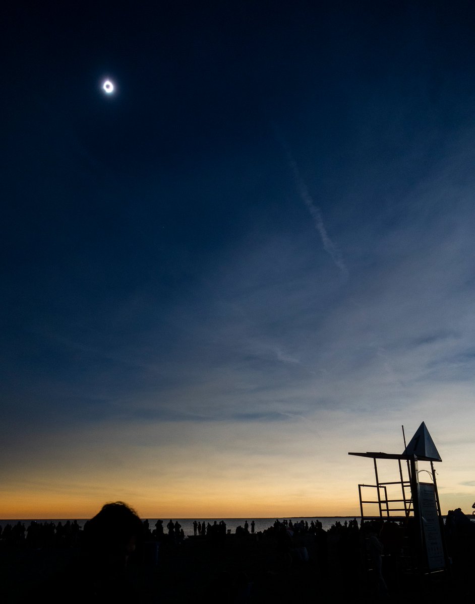 Well its been a busy day, but the total solar eclipse made it worth it. shot at Port Stanley's main beach